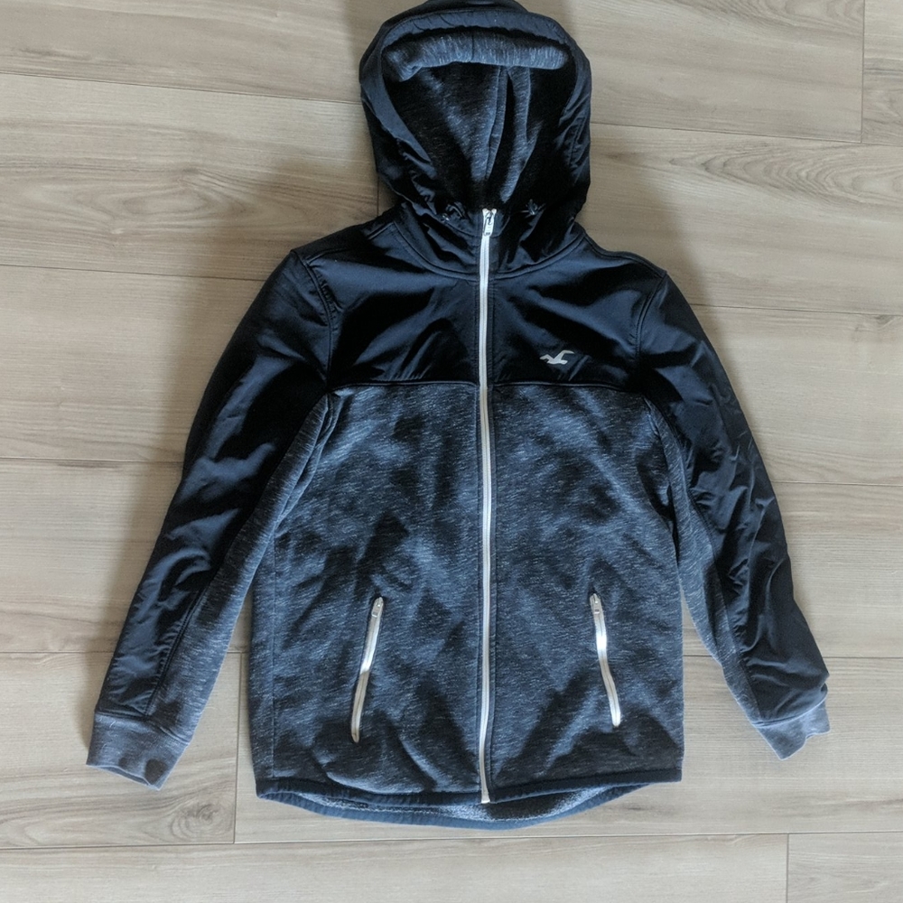 Hollister navy blue jacket size small.